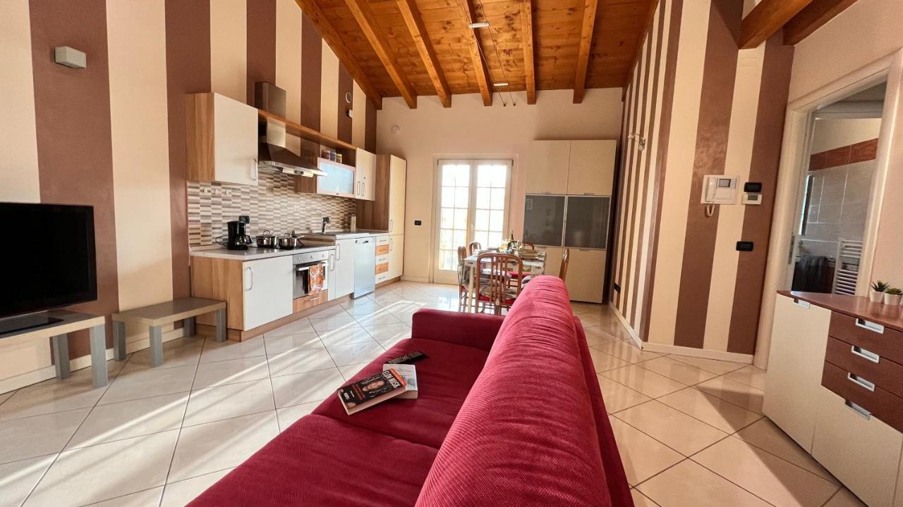Casa Meda Tabachere Appartamento Sirmione Desenzano Del Garda ポッツォレンゴ エクステリア 写真