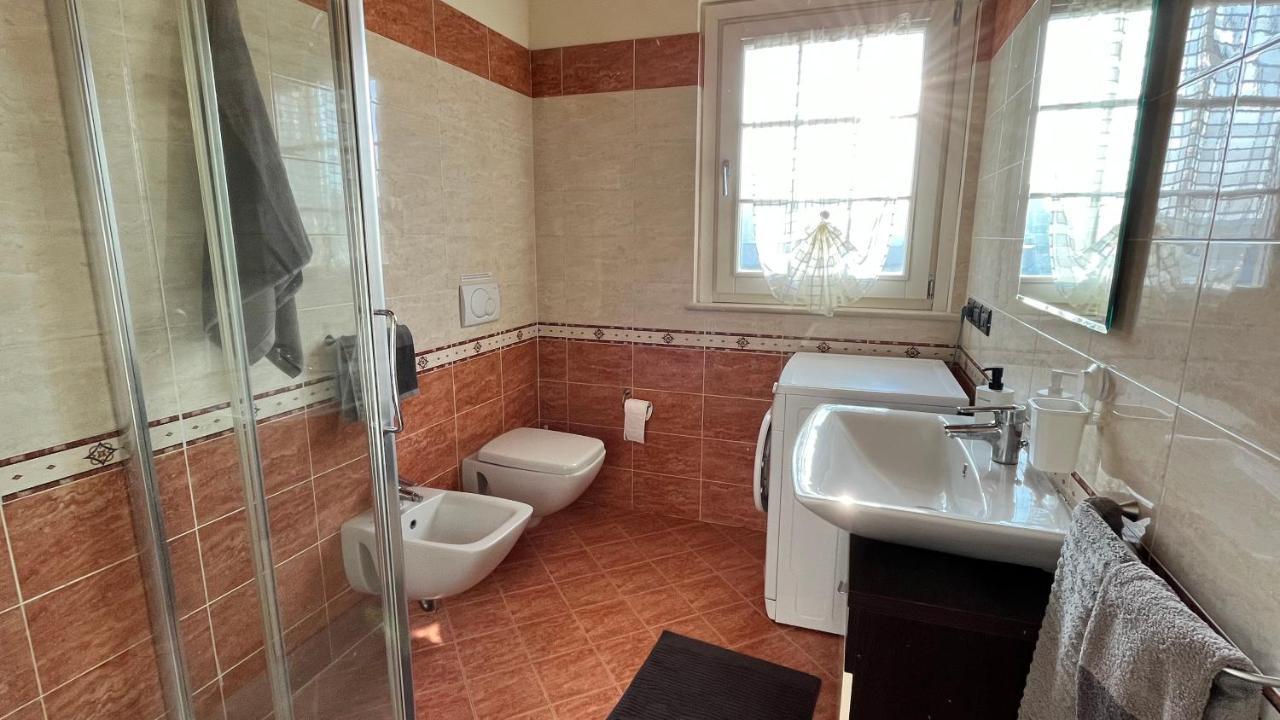Casa Meda Tabachere Appartamento Sirmione Desenzano Del Garda ポッツォレンゴ エクステリア 写真