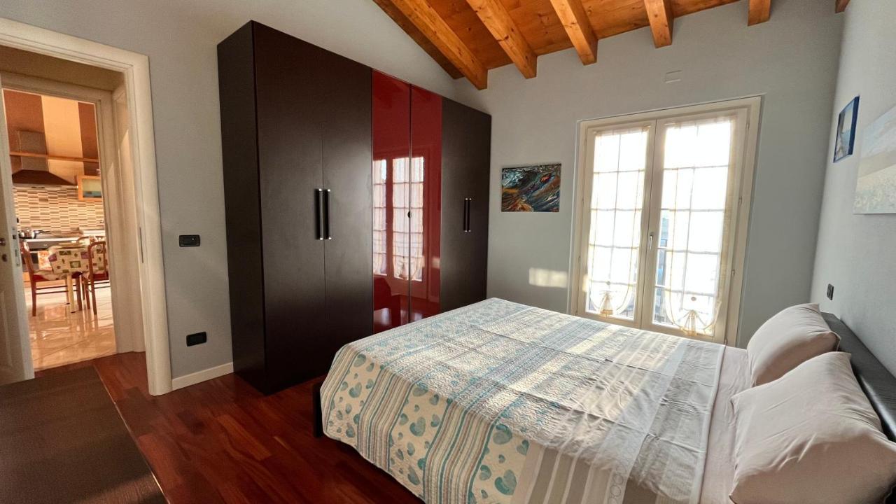 Casa Meda Tabachere Appartamento Sirmione Desenzano Del Garda ポッツォレンゴ エクステリア 写真