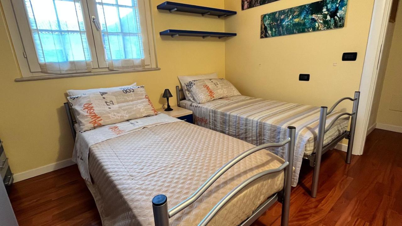Casa Meda Tabachere Appartamento Sirmione Desenzano Del Garda ポッツォレンゴ エクステリア 写真